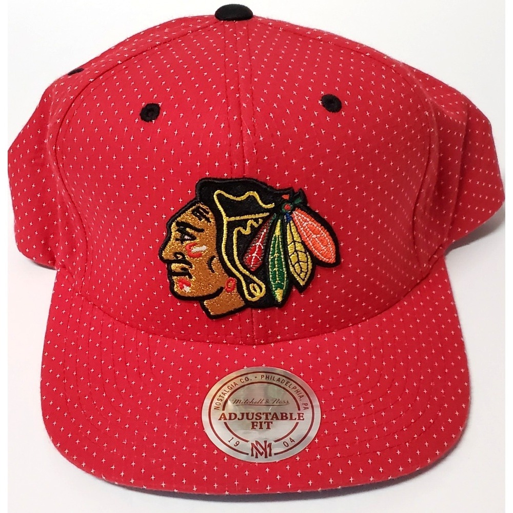 Mitchell & Ness NHL Chicago Blackhawks Texture Red Hat NWT Adjust Snap Ball Cap